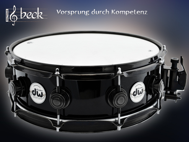 Laquer Custom Snare SolidBlack