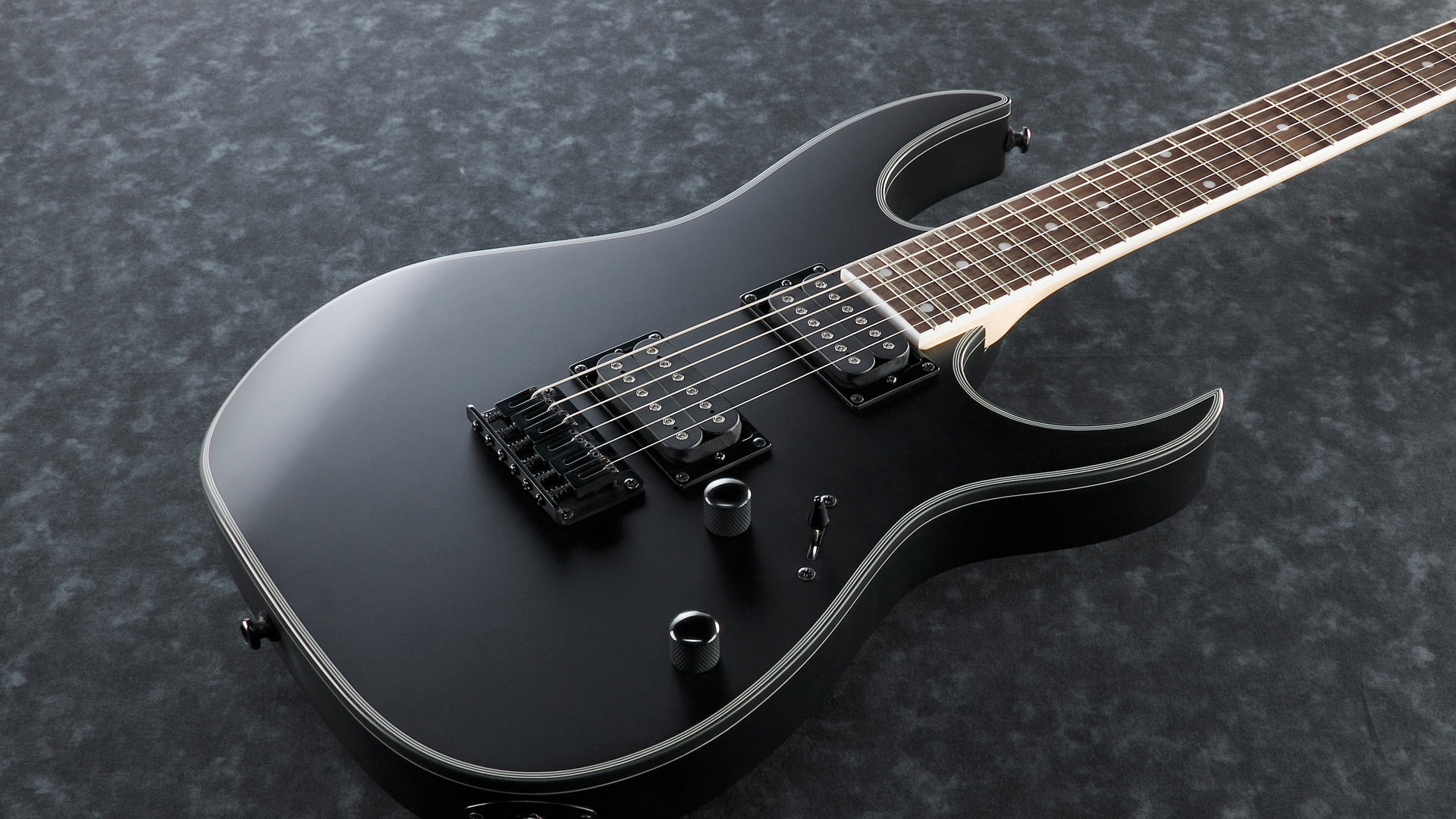 RG421EX-BKF Black Flat