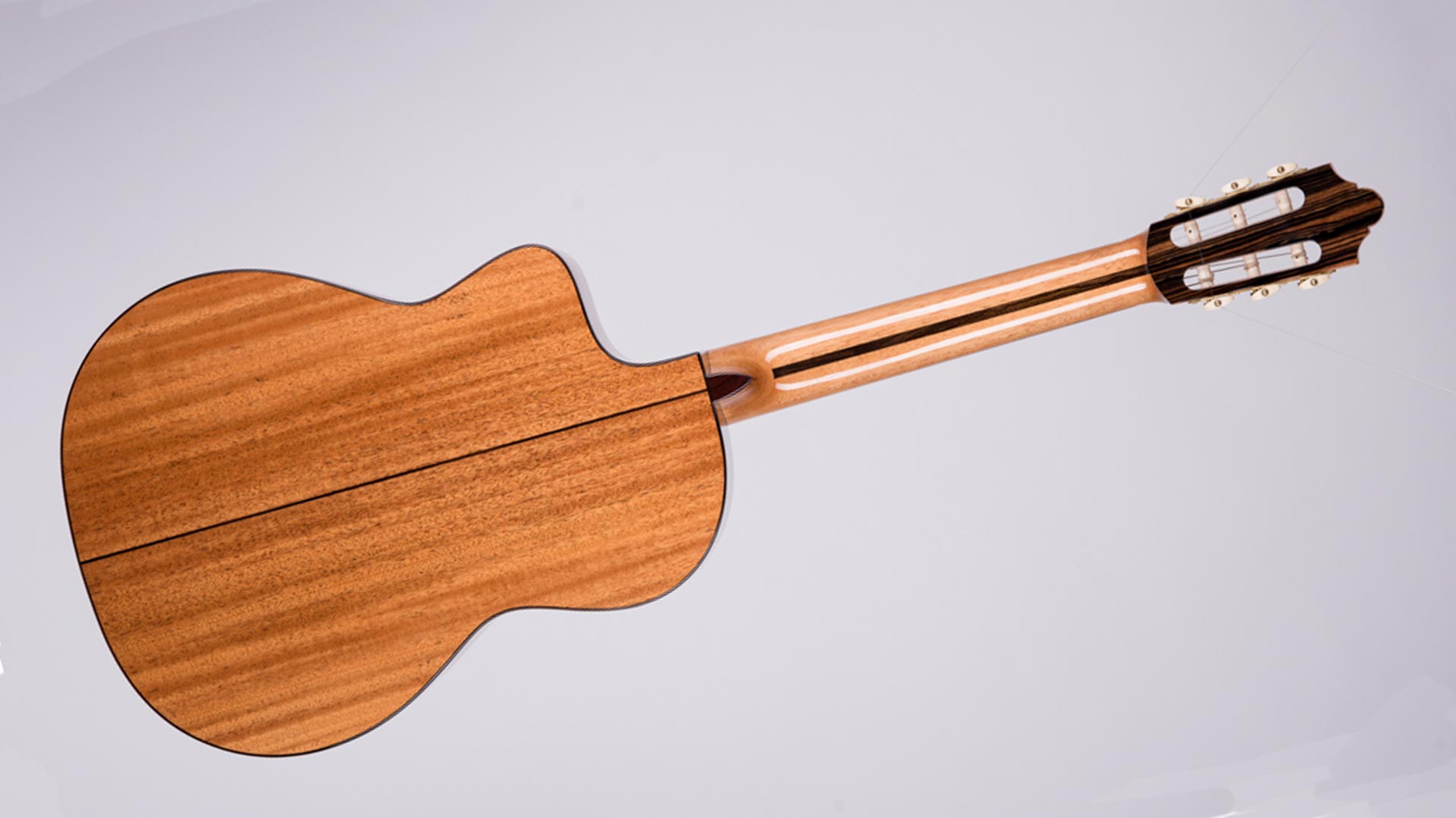 Konzert C Cut Konzertgitarre