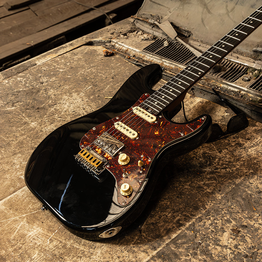 CREMA SVVSM CB Cosmic Black