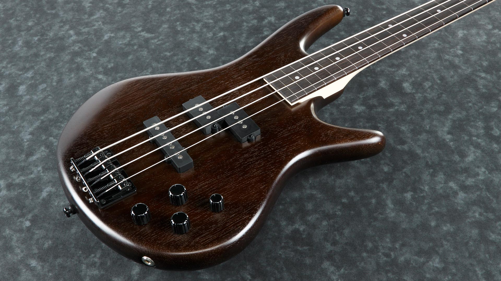 GSR200B-WNF Walnut Flat