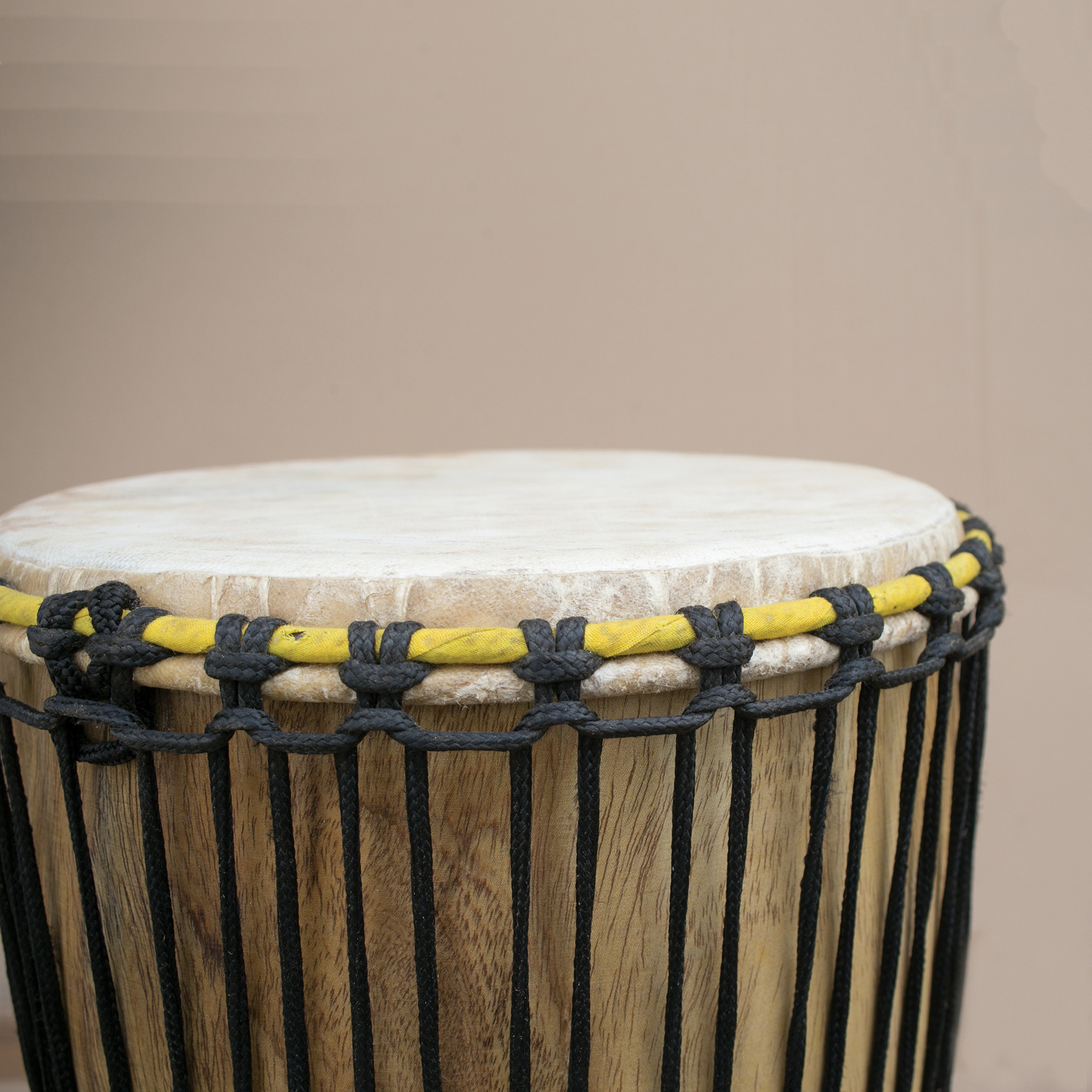 Afrika Ghana Djembe XL 65cm