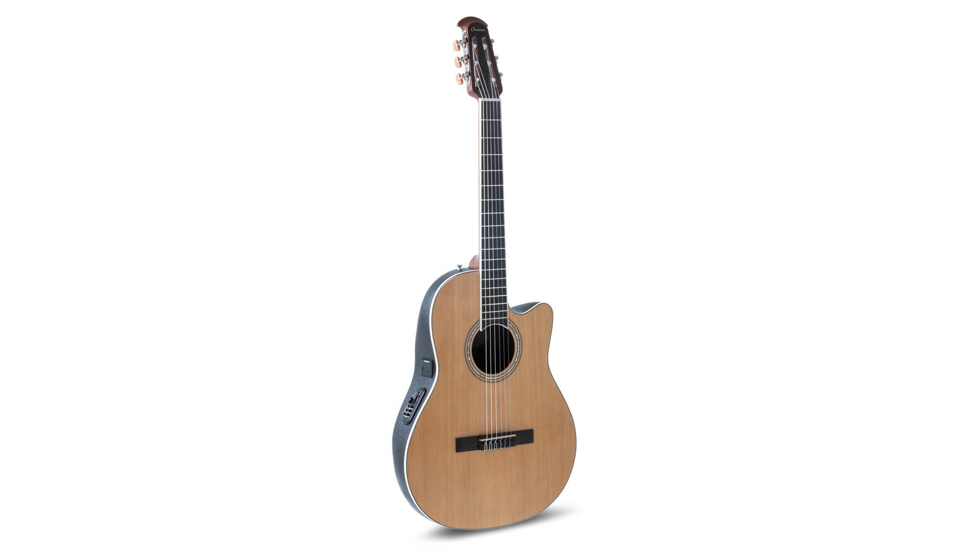 CS24C4G Celebrity Traditional