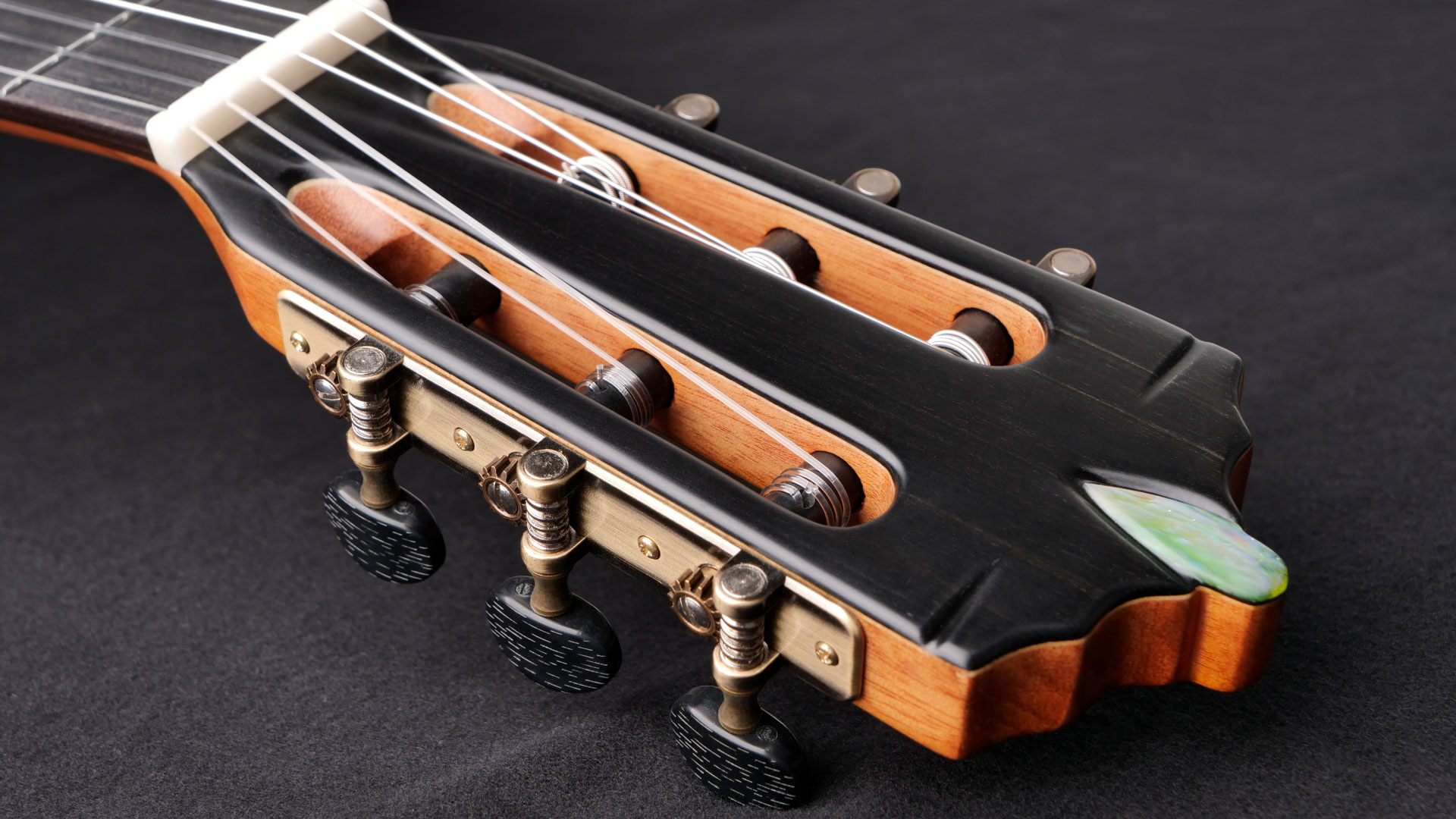 Nuevo Verde Konzertgitarre