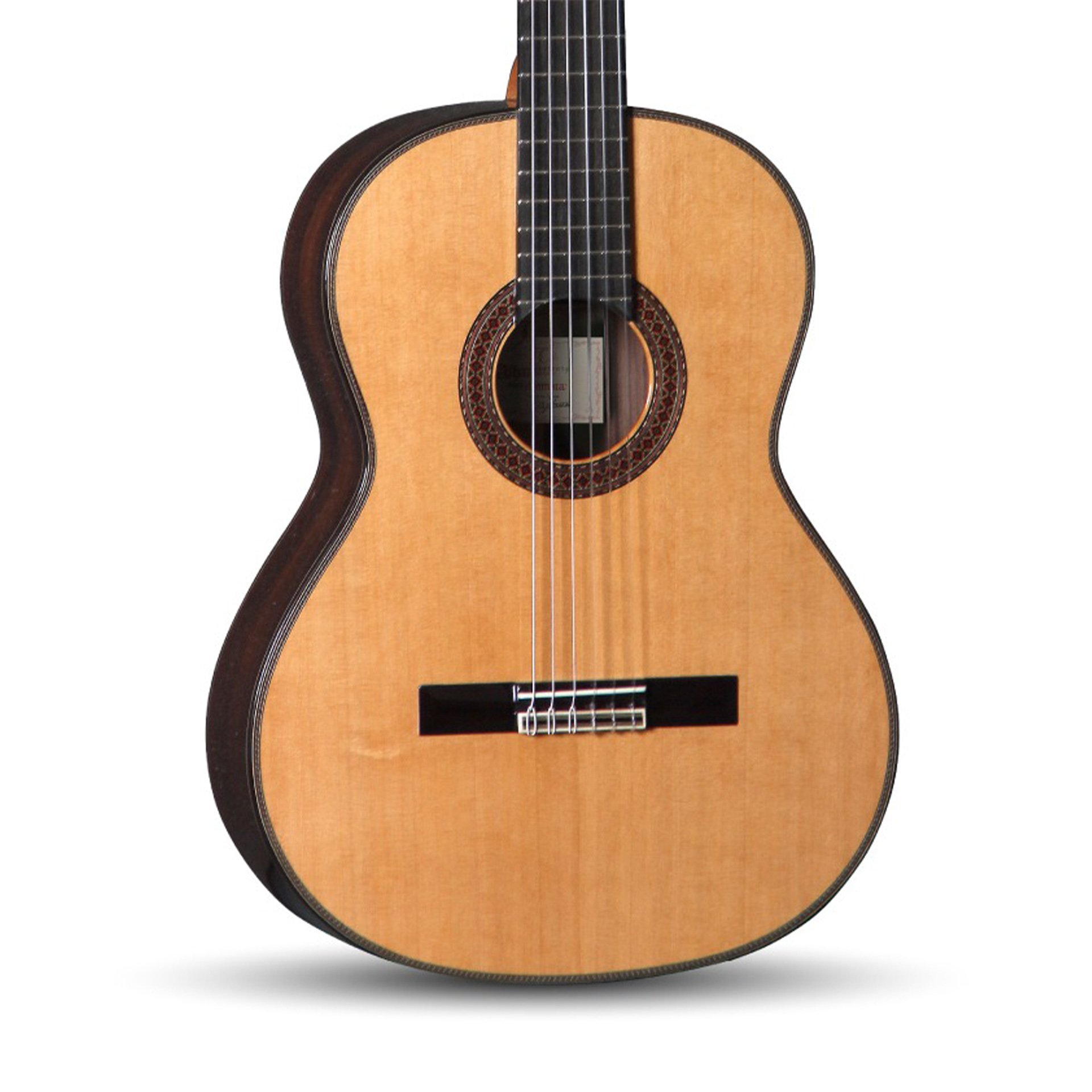 7P Konzertgitarre vollmassiv