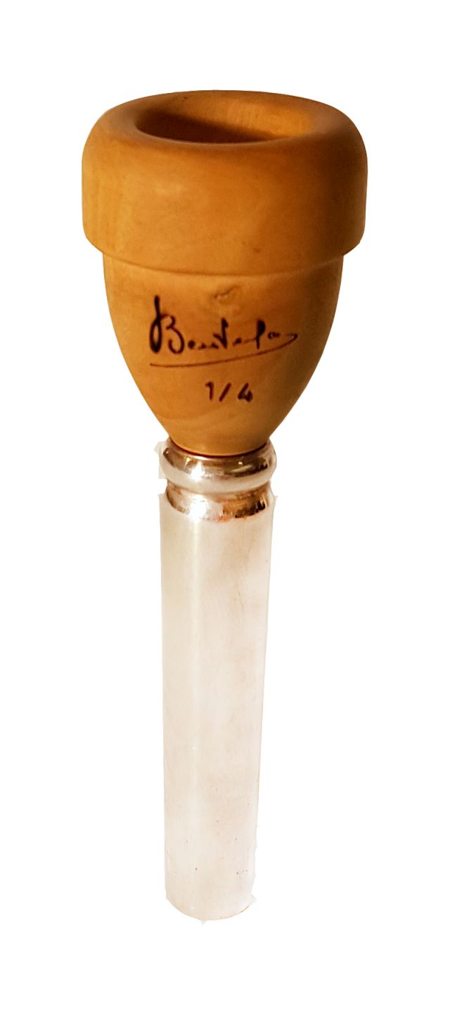 3CN8 Trompetenmundstück B-Ware