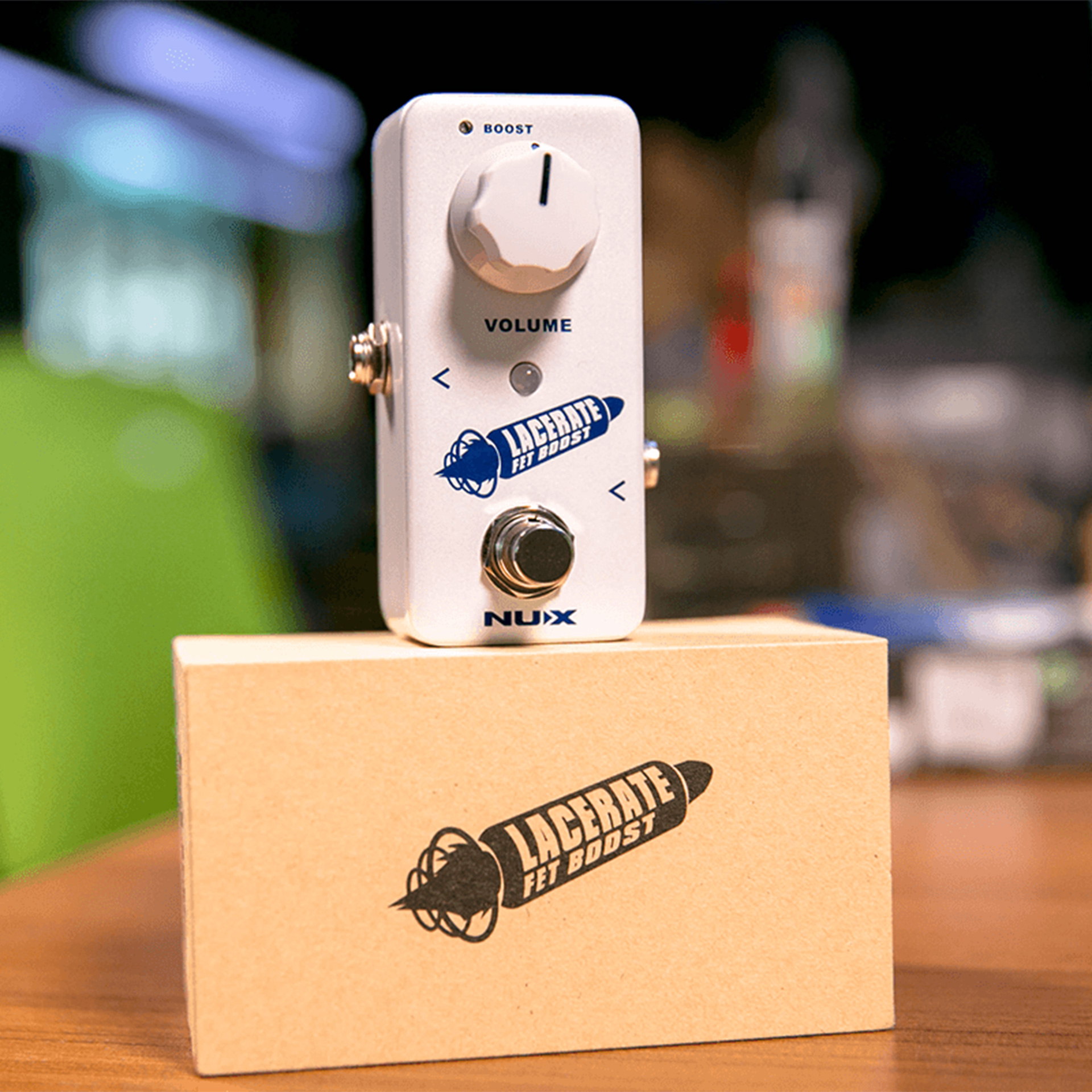LACERATE FET Boost Pedal